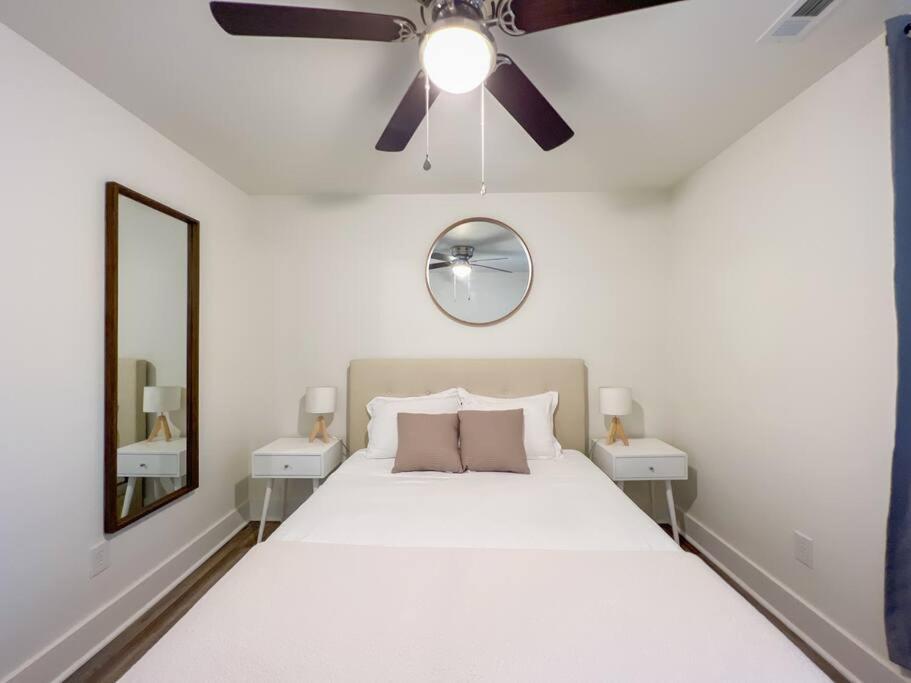 2Br Cedar Lane Road Retreat At Swamp Rabbit Trail! Apartment Greenville Bagian luar foto